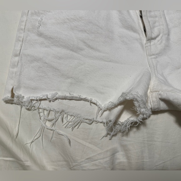 Denim Forum Aritzia White Denim Yoko High Rise Jean Short Size 28 - Picture 2 of 7